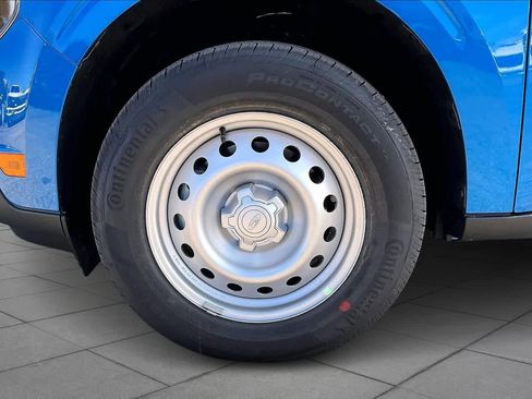 New 2025 Ford Maverick XL image 11