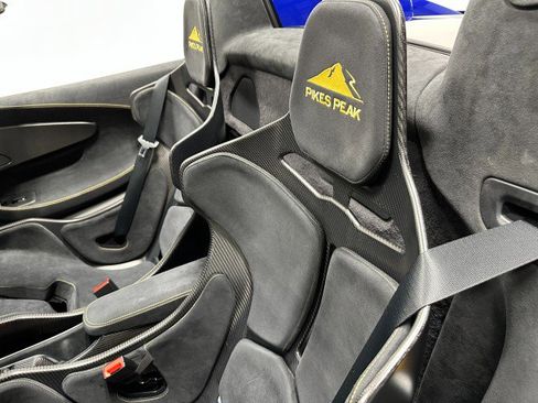Used 2020 McLaren 600LT Spider RWD image 25