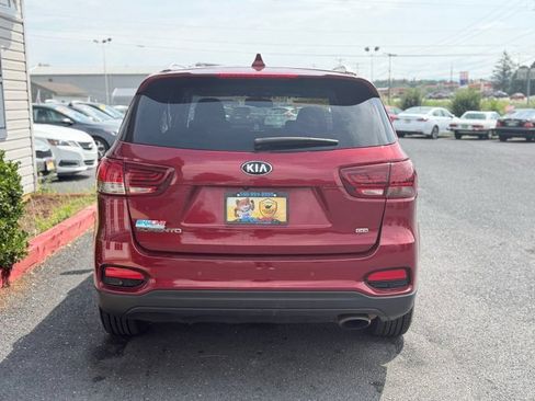Used 2019 Kia Sorento AWD w/ LX Convenience Package image 6