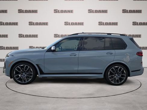 Used 2024 BMW X7 xDrive40i w/ M Sport Package image 2