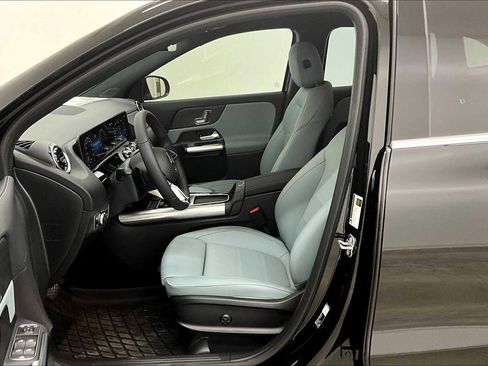 New 2026 Mercedes-Benz GLA 250 image 9