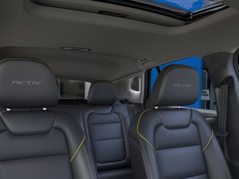 New 2026 Chevrolet Trax ACTIV w/ Sunroof Package image 53