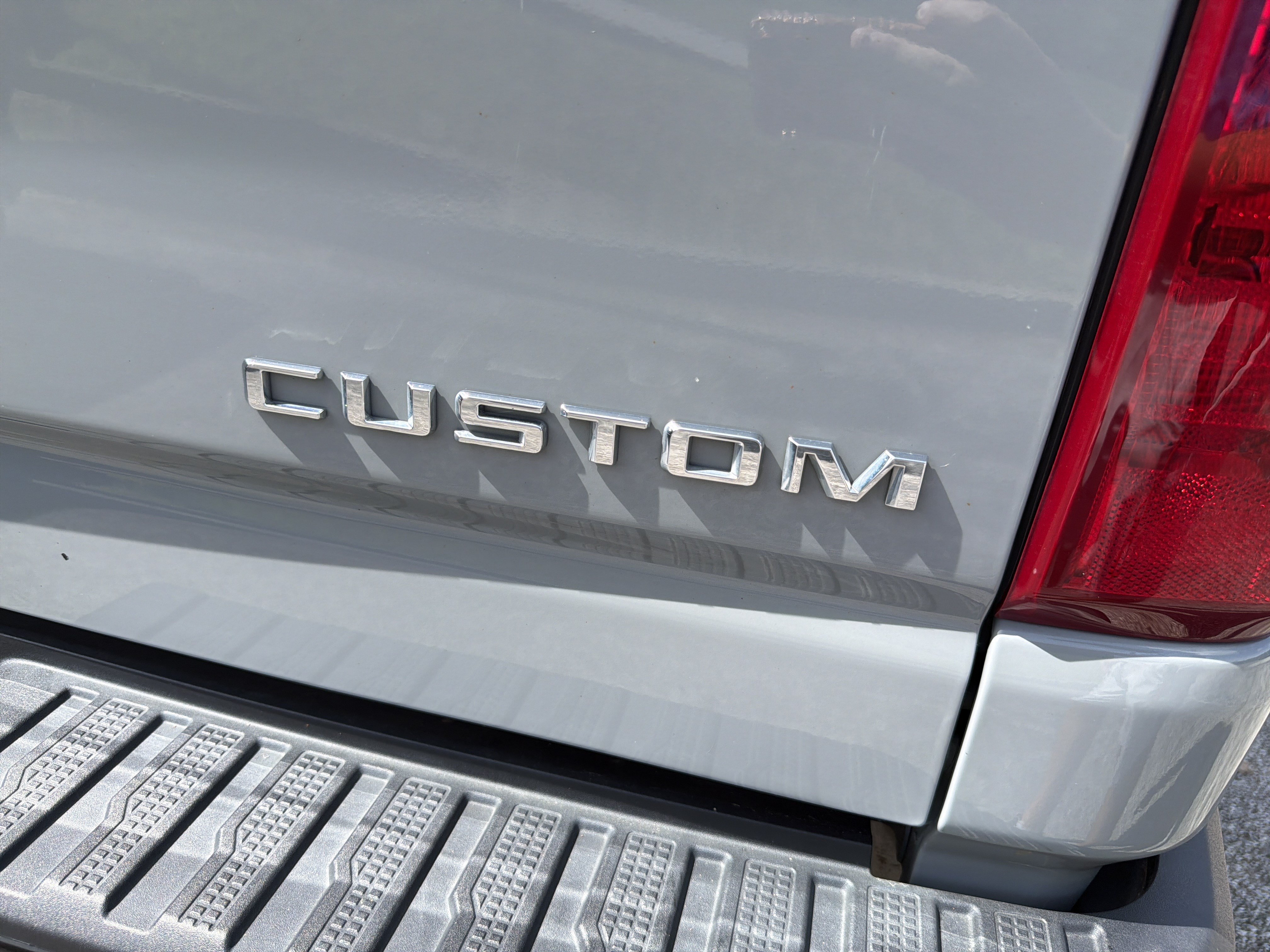 Certified 2025 Chevrolet Silverado 2500 Custom w/ Custom Value Package AWD/4WD image 14