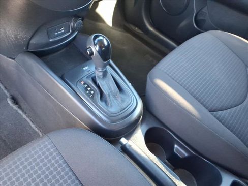 Used 2012 Kia Soul image 19