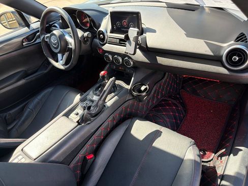 Used 2018 MAZDA MX-5 Miata Grand Touring RWD image 21