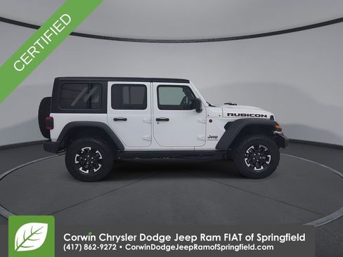 Certified 2026 Jeep Wrangler Unlimited Rubicon AWD/4WD image 17