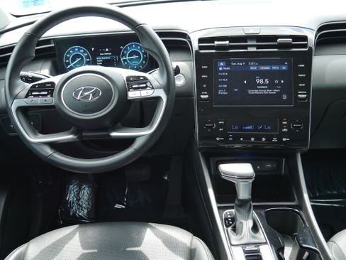 Used 2023 Hyundai Tucson SEL w/ Convenience Package AWD/4WD image 17