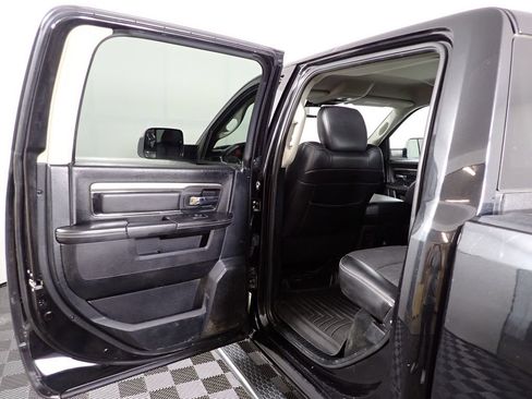 Used 2017 RAM 1500 Sport AWD/4WD image 32