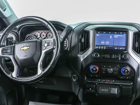 Used 2023 Chevrolet Silverado 2500 LT w/ Convenience Package AWD/4WD image 18