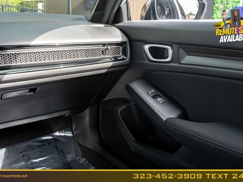 Used 2023 Honda Civic Sport image 19