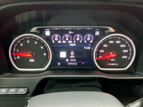 Used 2022 Chevrolet Silverado 1500 High Country w/ Technology Package image 46