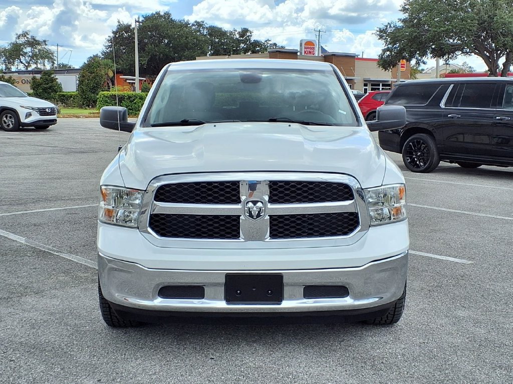 Used 2022 RAM 1500 Classic SLT AWD/4WD image 2