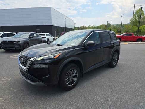 Used 2023 Nissan Rogue S AWD/4WD image 7