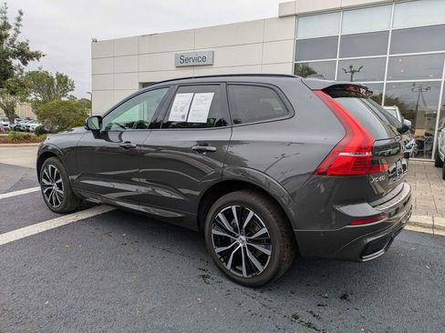 Certified 2024 Volvo XC60 B5 Plus w/ Protection Package Premier AWD/4WD image 4