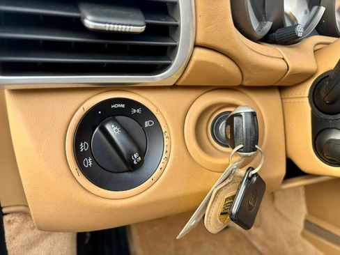 Used 2008 Porsche 911 Turbo AWD/4WD image 17