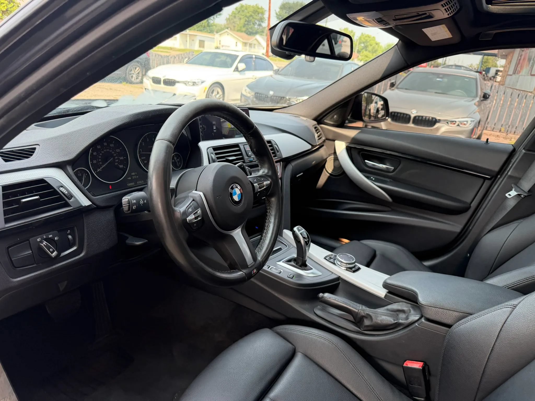 Used 2017 BMW 340i xDrive Sedan w/ Technology Package AWD/4WD image 17