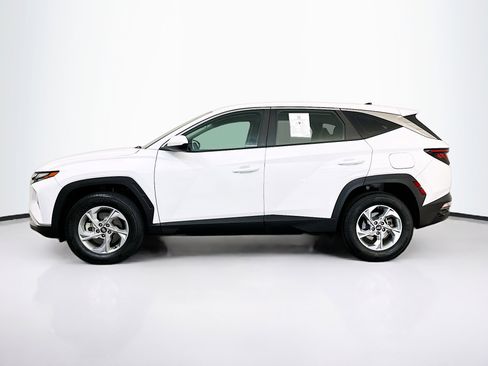 Used 2023 Hyundai Tucson SE image 4