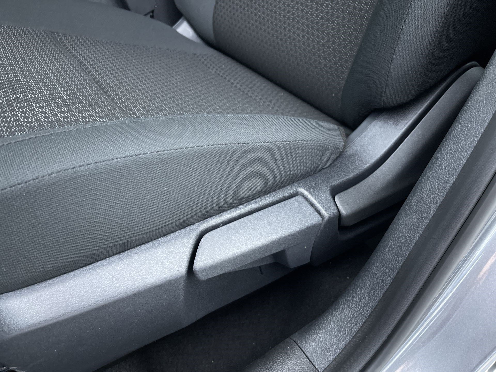 Certified 2026 Nissan Kicks S AWD/4WD image 12