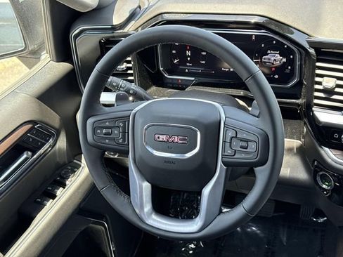 New 2026 GMC Sierra 1500 SLT w/ SLT Premium Plus Package AWD/4WD image 8