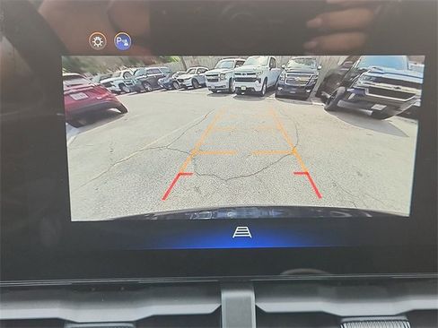 Used 2025 Chevrolet Equinox LT w/ Midnight Edition image 14