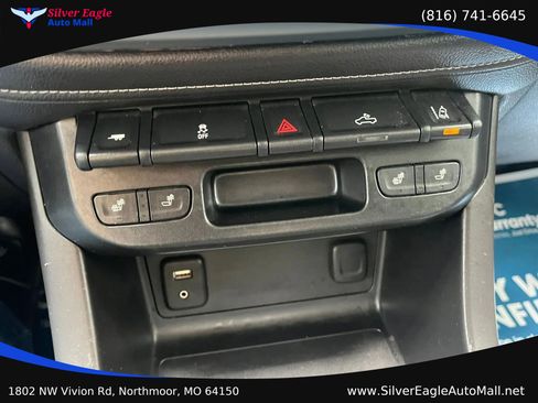 Used 2016 GMC Canyon SLT w/ Driver Alert Package AWD/4WD image 13
