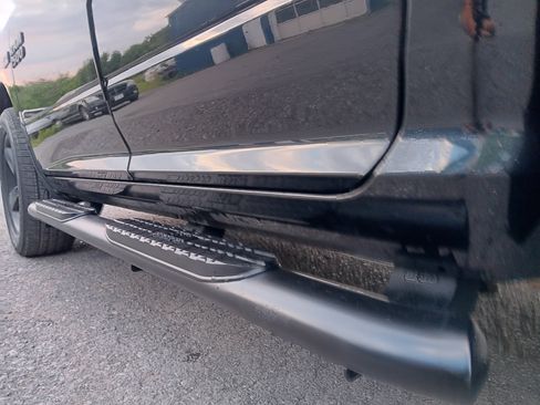 Used 2016 RAM 1500 Express w/ Black Ram 1500 Express Group AWD/4WD image 8