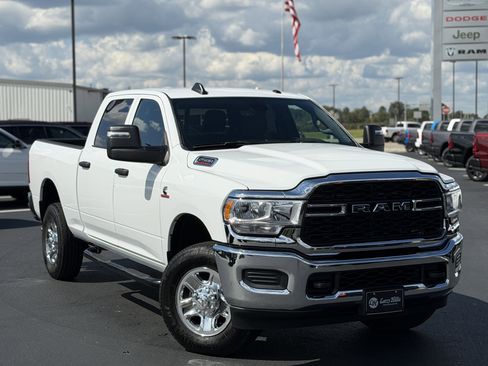 Used 2023 RAM 2500 Tradesman image 4