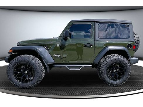Used 2021 Jeep Wrangler Sport AWD/4WD image 17