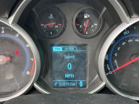 Used 2014 Chevrolet Cruze LT w/ All-Star Edition FWD image 14