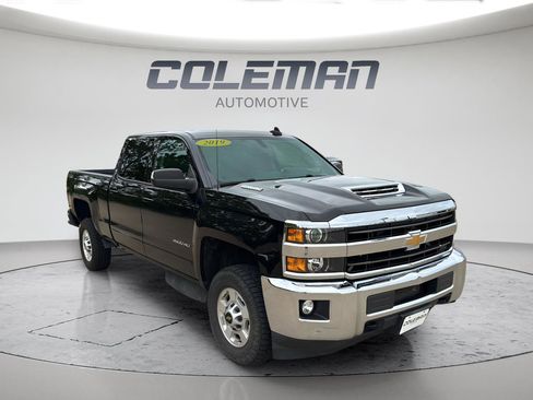 Used 2019 Chevrolet Silverado 2500 LT w/ LT Convenience Package AWD/4WD image 7