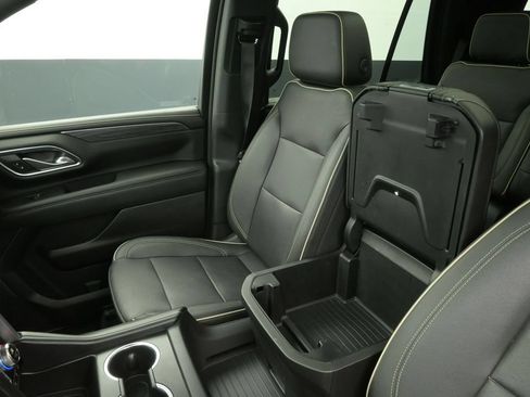 Used 2022 GMC Yukon SLT w/ SLT Premium Package AWD/4WD image 23