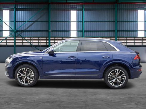 Used 2023 Audi Q8 Premium Plus w/ Premium Plus Package AWD/4WD image 2