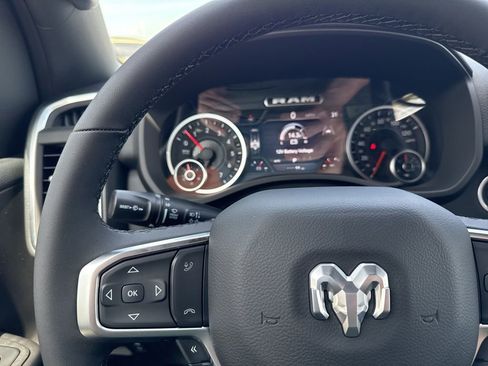 New 2026 RAM 1500 4x4 Crew Cab image 26