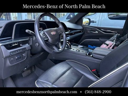 Used 2022 Cadillac Escalade Sport AWD/4WD image 3