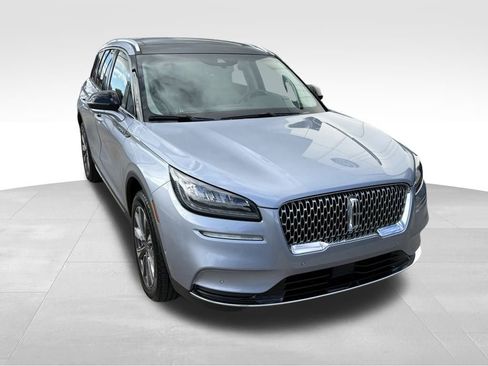 Used 2022 Lincoln Corsair Reserve w/ Equipment Group 201A image 2