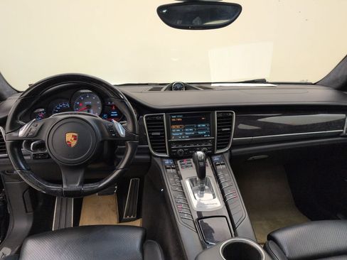 Used 2015 Porsche Panamera GTS AWD/4WD image 6