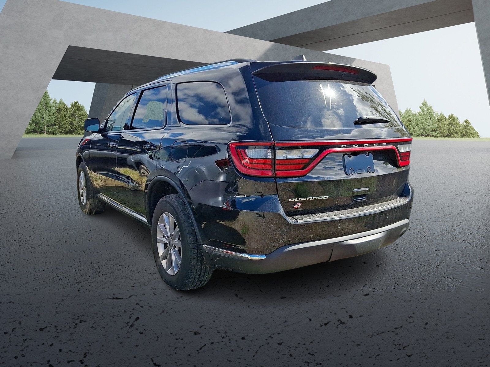 Used 2022 Dodge Durango SXT AWD/4WD image 3