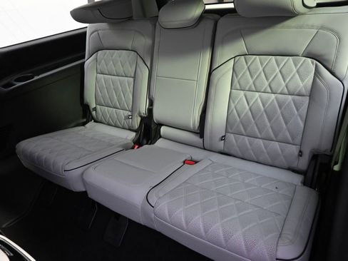 New 2026 Lincoln Navigator L Black Label image 22