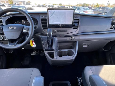 Used 2022 Ford Transit 350 XLT image 14