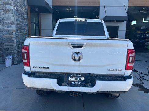 Used 2021 RAM 2500 Laramie w/ Body Color Bumper Group AWD/4WD image 3