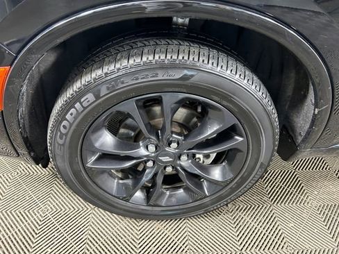Used 2022 Dodge Durango SXT w/ Blacktop Package image 11