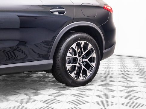 New 2026 Mercedes-Benz GLC 350e 4MATIC image 35