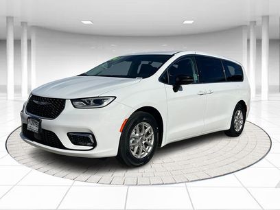 Certified 2024 Chrysler Pacifica Touring-L