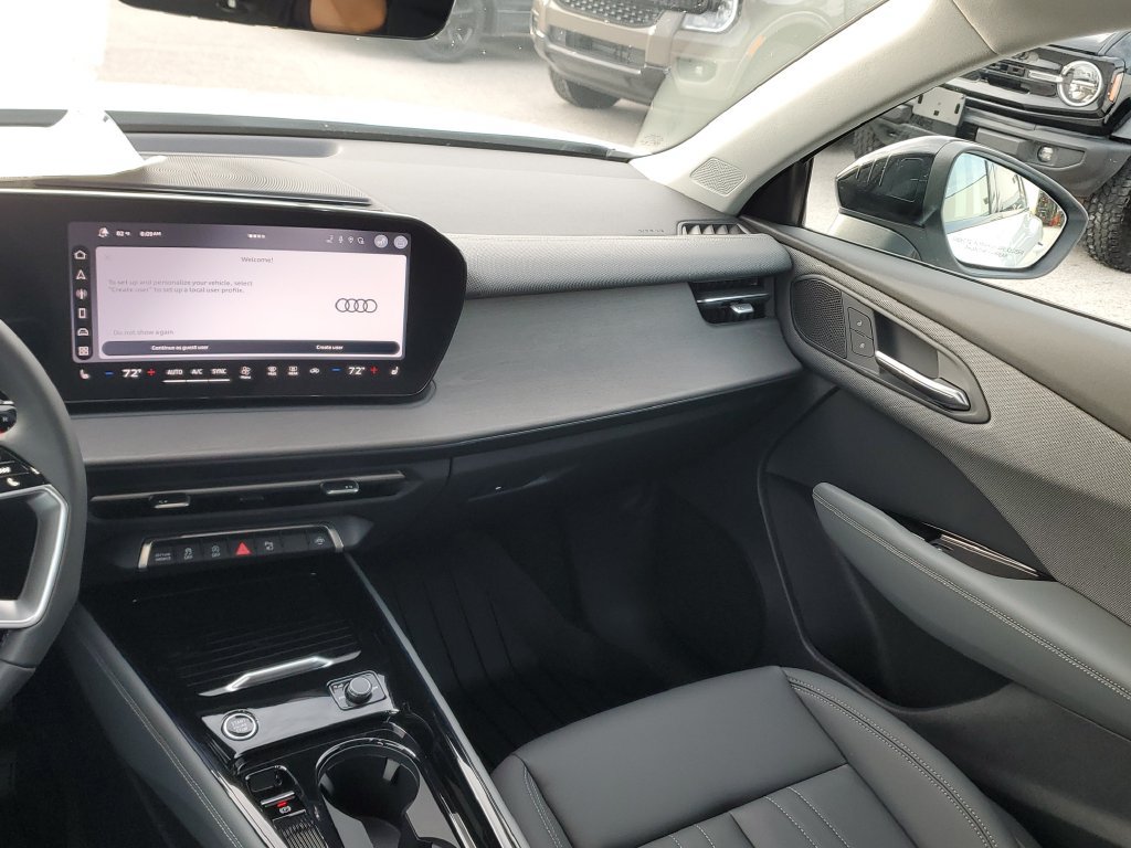 New 2026 Audi Q3 quattro 2.0T AWD/4WD image 22