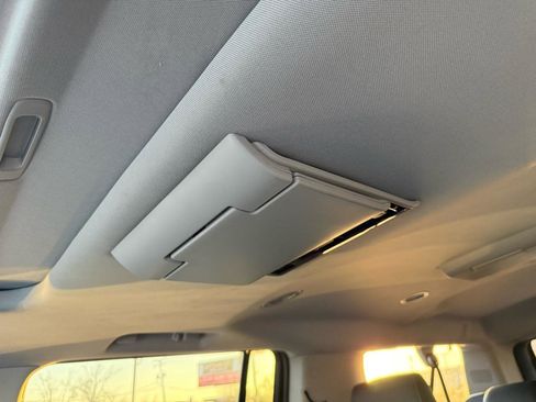 Used 2020 Chevrolet Suburban Premier image 22