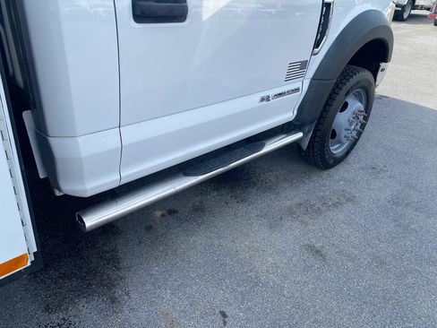 Used 2017 Ford F550 4x4 Regular Cab Super Duty image 20