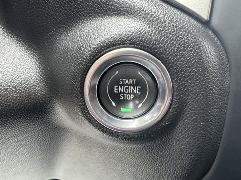 Used 2020 Chevrolet Silverado 1500 LT w/ Texas Edition RWD image 16