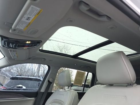 Used 2022 Jeep Grand Cherokee L Overland image 4