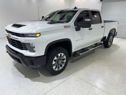 Used 2024 Chevrolet Silverado 2500 Custom w/ Custom Value Package