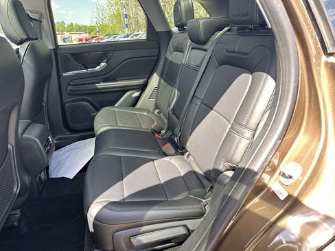 Used 2022 Lincoln Corsair Reserve w/ Sport Package AWD/4WD image 27